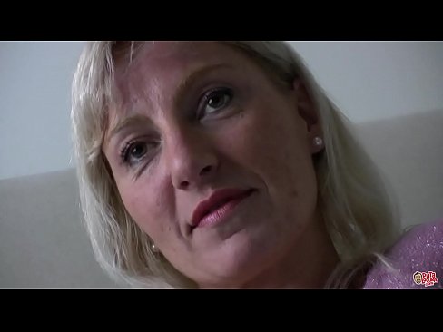 ❤️ De mem dy't wy allegearre neukte ... Dame, hâld dysels! ❤❌ Fucking video by wy